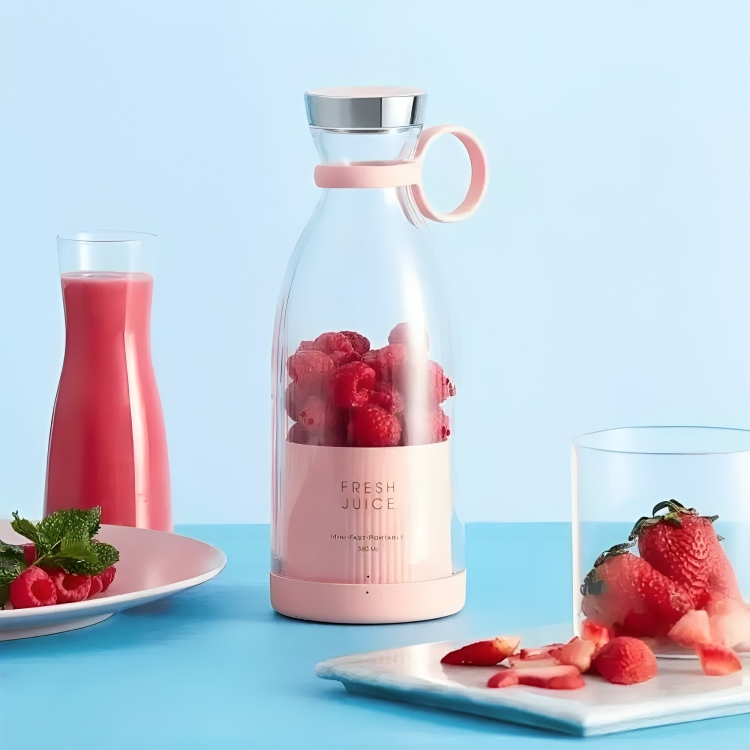 Portable Juicer Bottle USB Rechargeable - Mini Electric Fruit Blender for Smoothies & Shakes